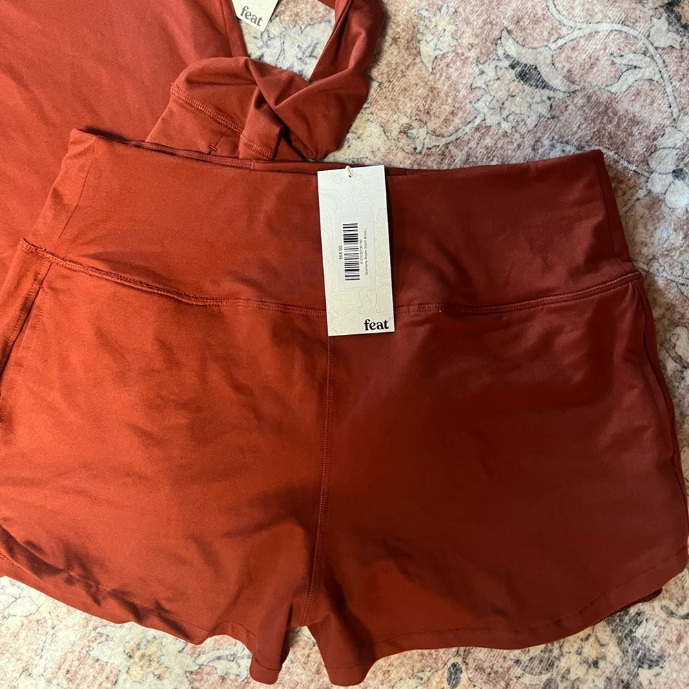 Feat Roam Quarter -Zip Pullover and Shorts Set - Picture 5 of 5